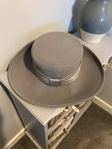 Grey wide brim occasion - grey,