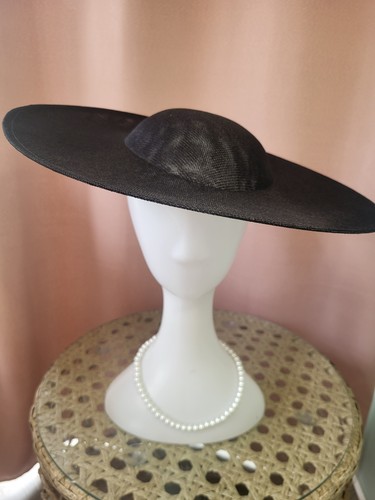 Women wide brim - wide,